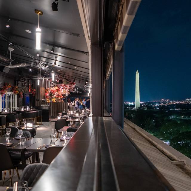 Kosher restaurant dining scene in Silver Spring Maryland showing customers enjoying high quality kosher food in a modern restaurant near Washington DC, representing the growing demand for better kosher restaurants in the Silver Spring and DC area Jewish community